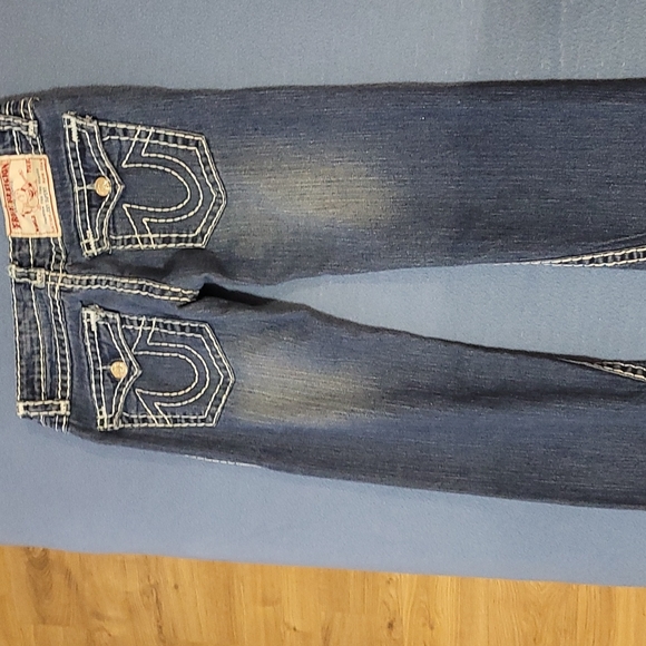 Size 29 Tru religion boot cut - Picture 2 of 3